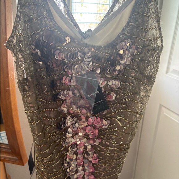 Bebe Gray Sleeveless V-Neck Bodycon Dress - Picture 4 of 4